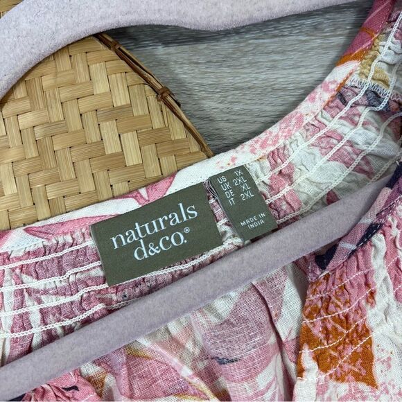 Naturals D&CO linen floral print blouse - Picture 2 of 6